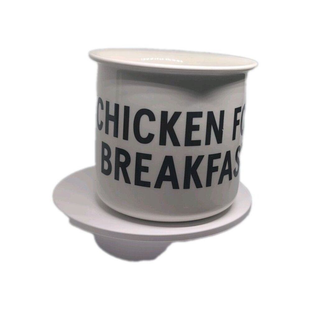 CHICK-FIL-A CHICKEN WHITE  CERAMIC COFFE/TEA CUP/MUG  2022 LG. 16 FL OZ